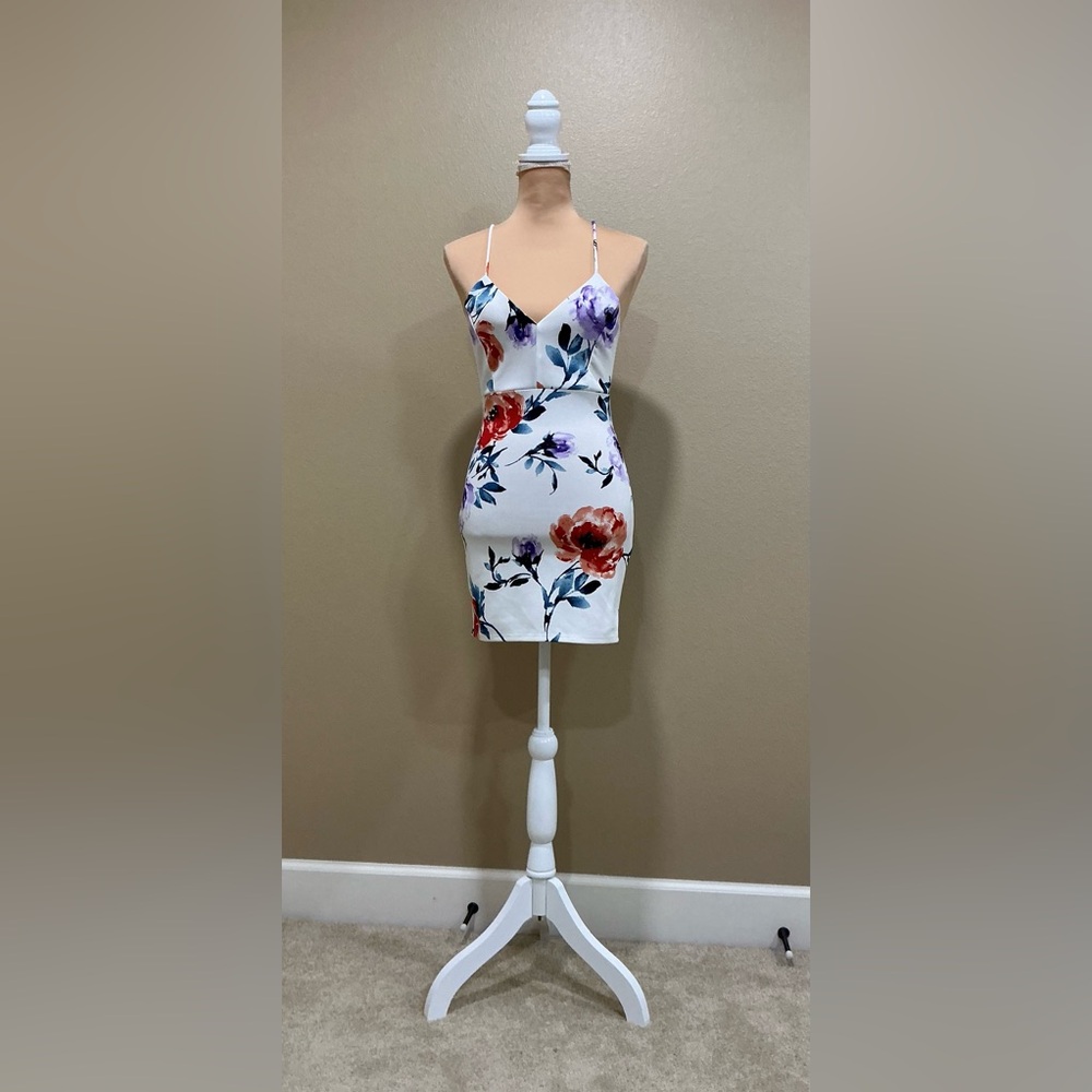Forever 21 White Floral Mini Dress